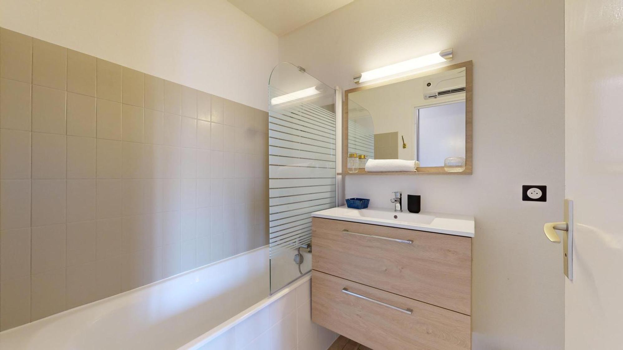 דירות טולוז Expat Renting - L'Orient Express - Parking - Wifi מראה חיצוני תמונה
