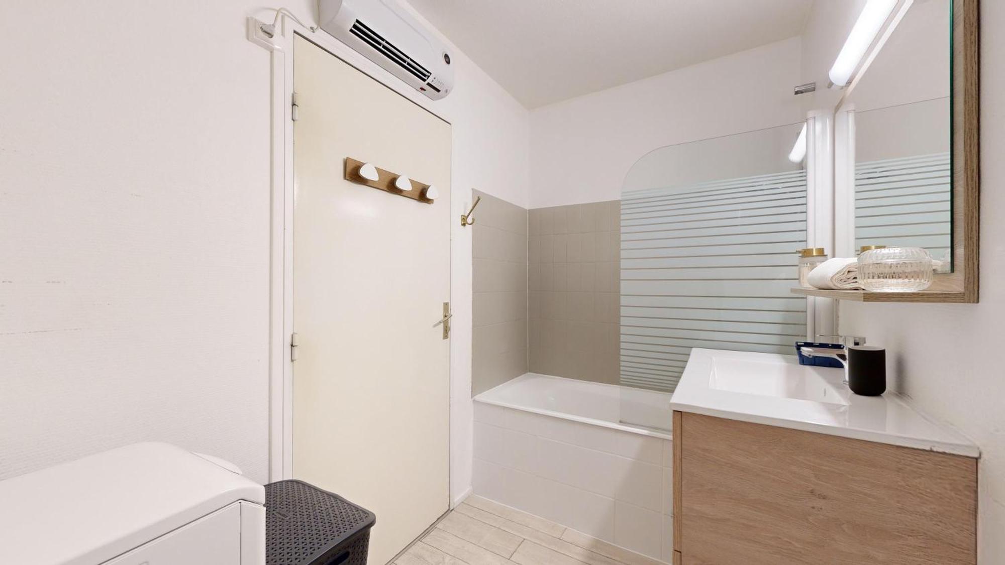 דירות טולוז Expat Renting - L'Orient Express - Parking - Wifi מראה חיצוני תמונה
